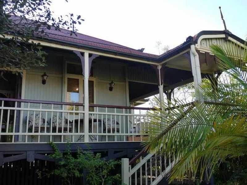 2 Cribb Street, Sadliers Crossing QLD 4305