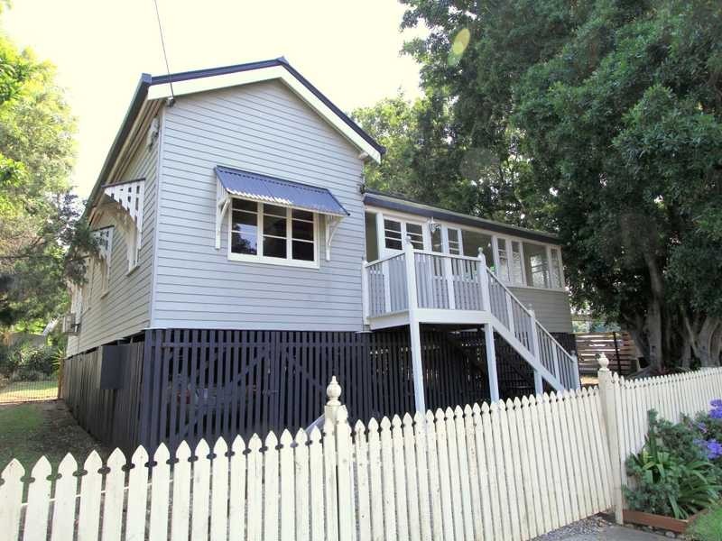 3 Glebe Road, Newtown QLD 4305