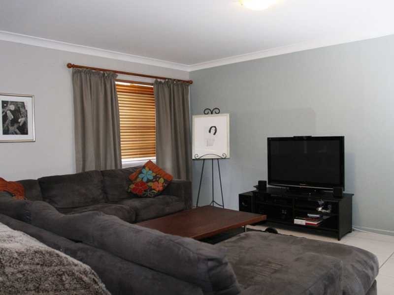 16 Wright Street, Tivoli QLD 4305