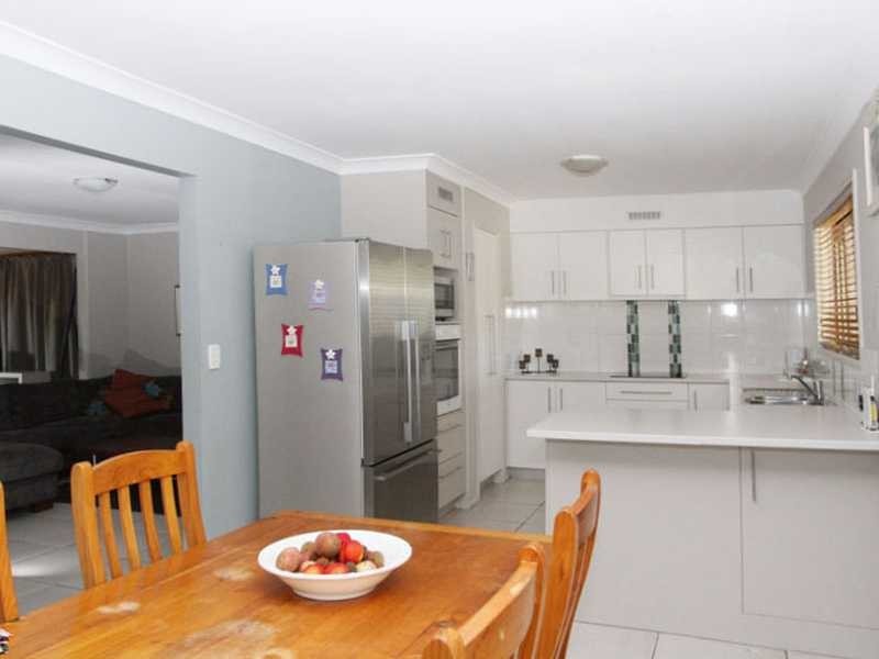 16 Wright Street, Tivoli QLD 4305