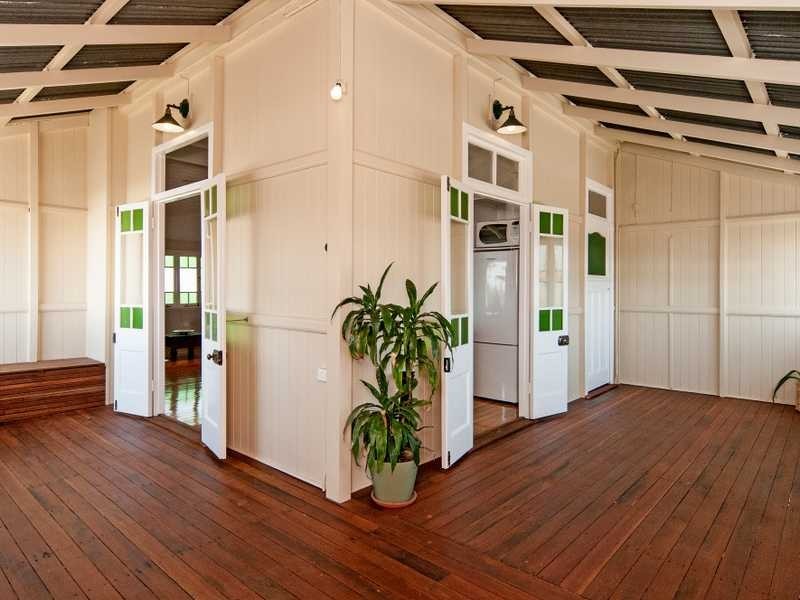 2 Newtown Street, East Ipswich QLD 4305