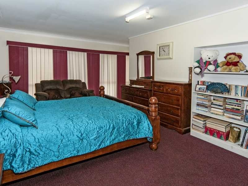 18 Ingles Drive, Redbank Plains QLD 4301