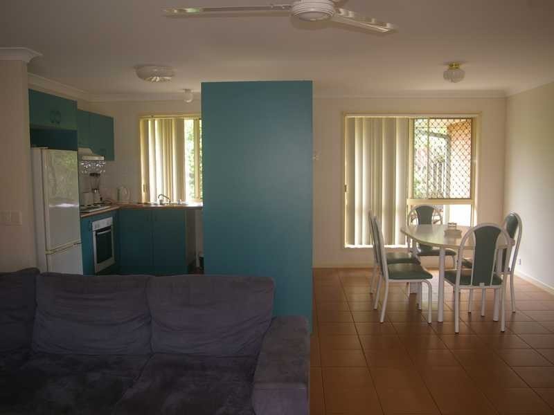 8 Lakemba Place, Brassall QLD 4305