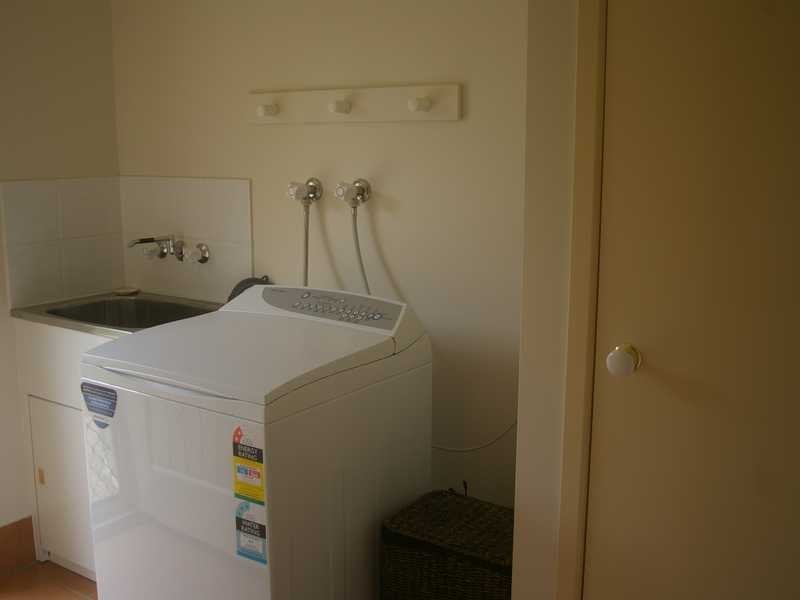 8 Lakemba Place, Brassall QLD 4305