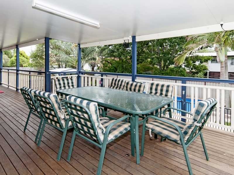 30 Trudy Street, Raceview QLD 4305