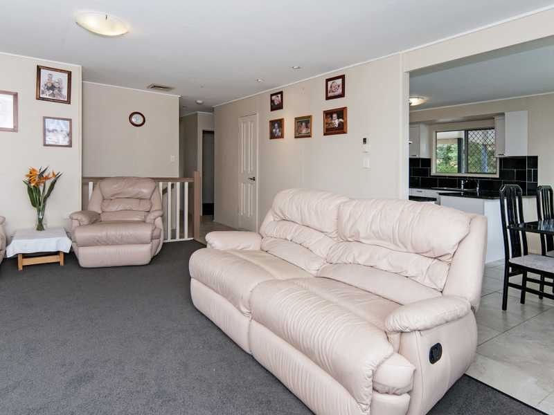 30 Trudy Street, Raceview QLD 4305