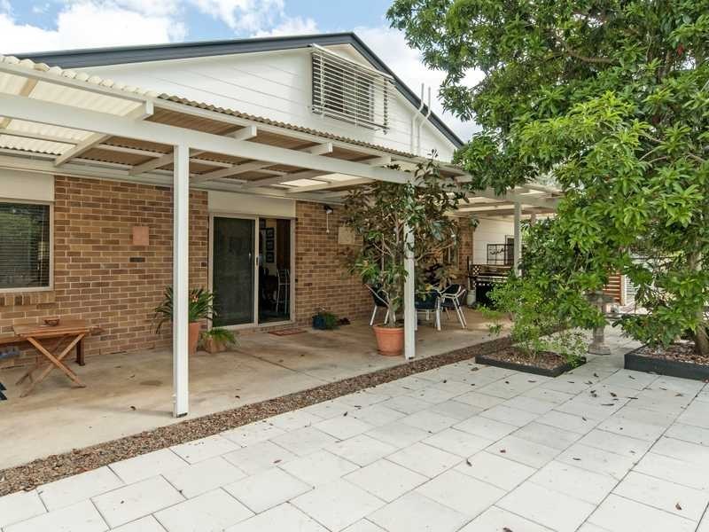301 Fernvale Road, Fairney View QLD 4306