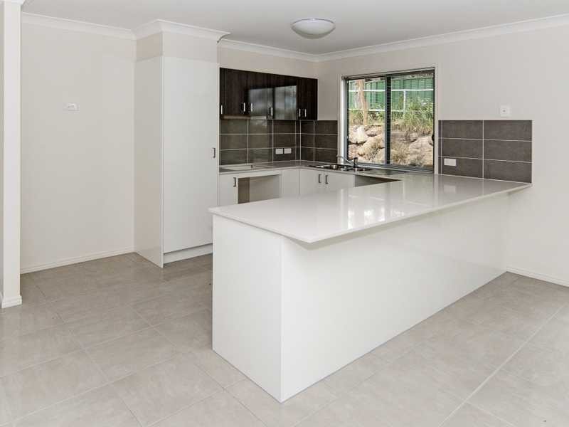 35 Friendship Place, Brassall QLD 4305