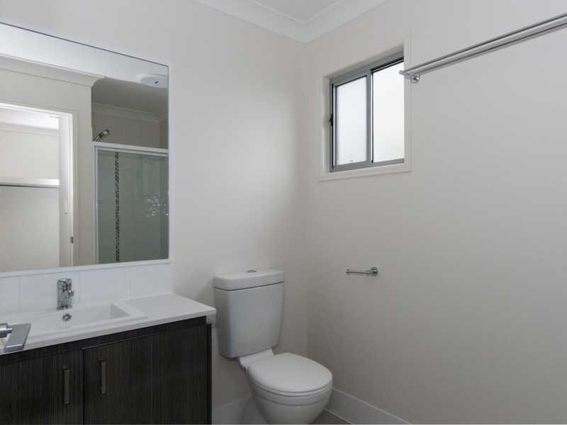 35 Friendship Place, Brassall QLD 4305