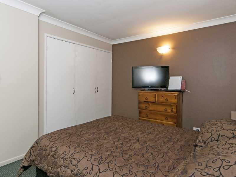 6 Midland Street, Yamanto QLD 4305