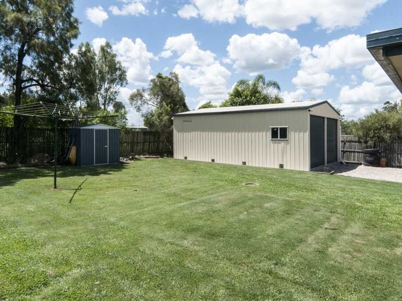 6 Midland Street, Yamanto QLD 4305