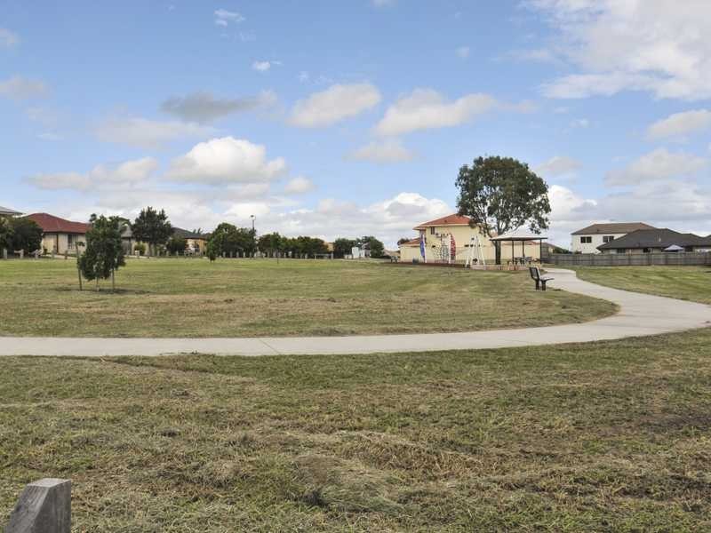 21 Katrina Way, Raceview QLD 4305