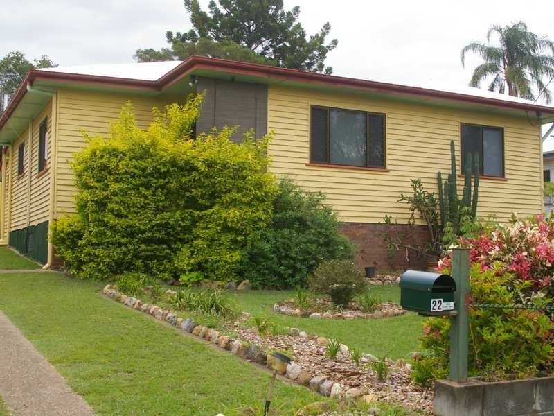 22 Pemberton Street, Booval QLD 4304
