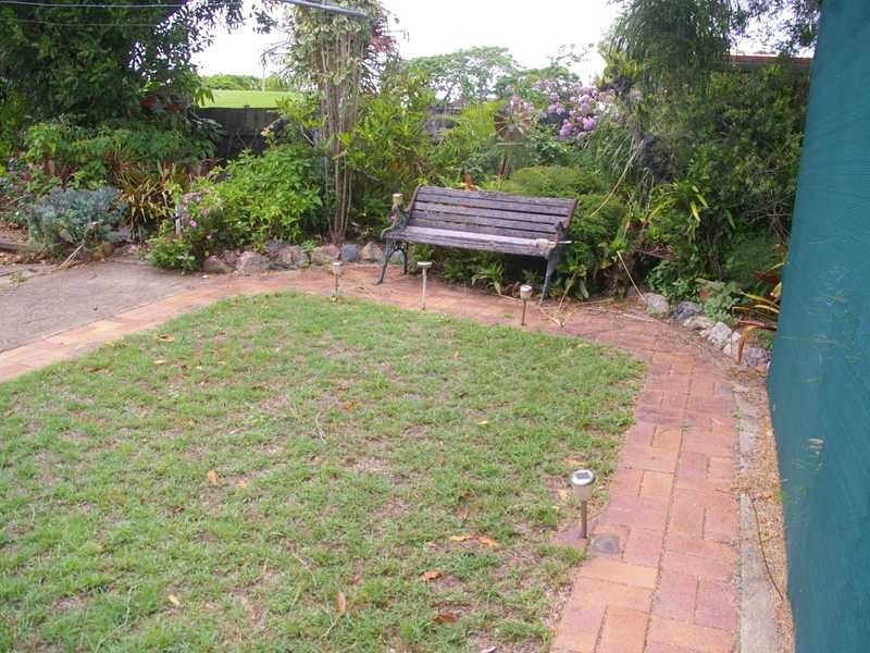 22 Pemberton Street, Booval QLD 4304