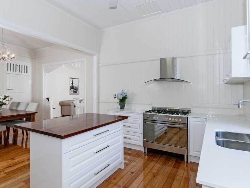 16 Fox Street, East Ipswich QLD 4305