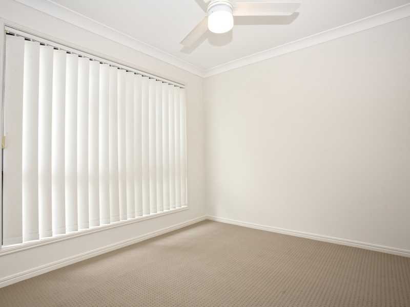 13 Tea Tree Place, Raceview QLD 4305