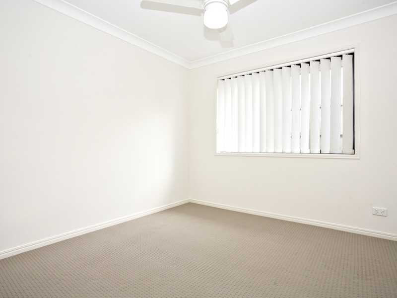 13 Tea Tree Place, Raceview QLD 4305
