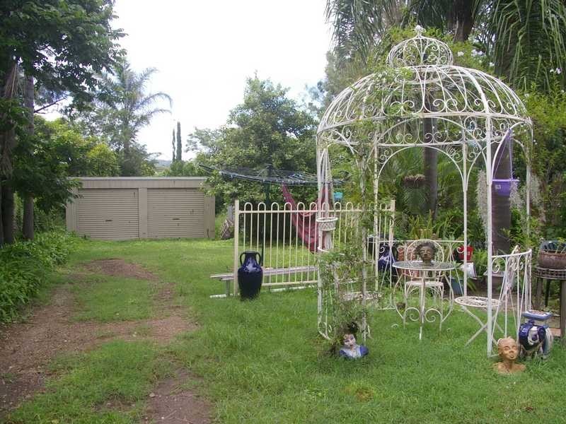 67 Downs Street, North Ipswich QLD 4305