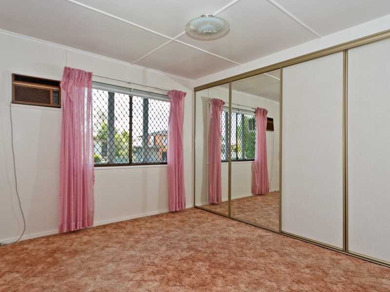 21 Grafton Street, East Ipswich QLD 4305