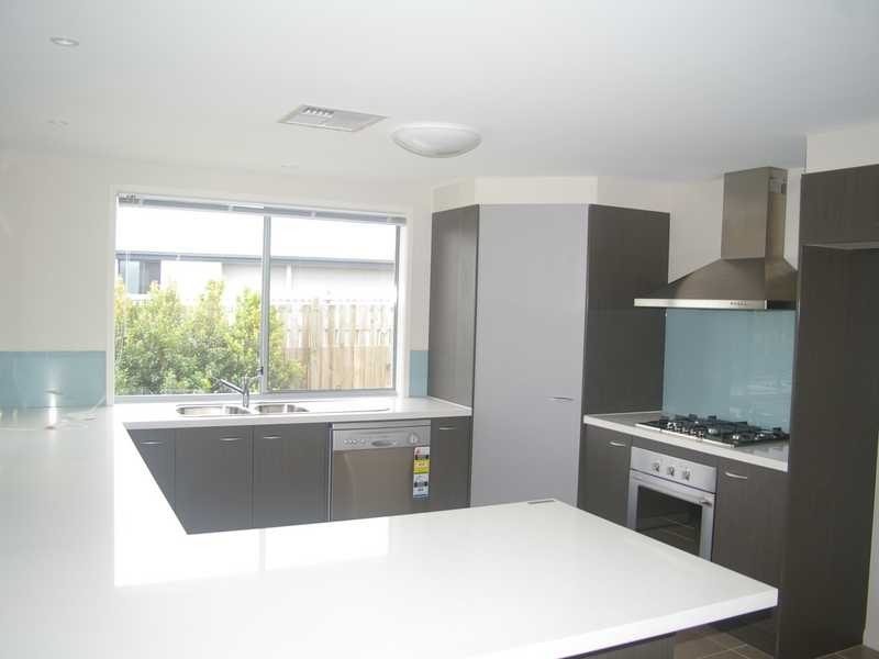 19 Holterman Crescent, Redbank Plains QLD 4301