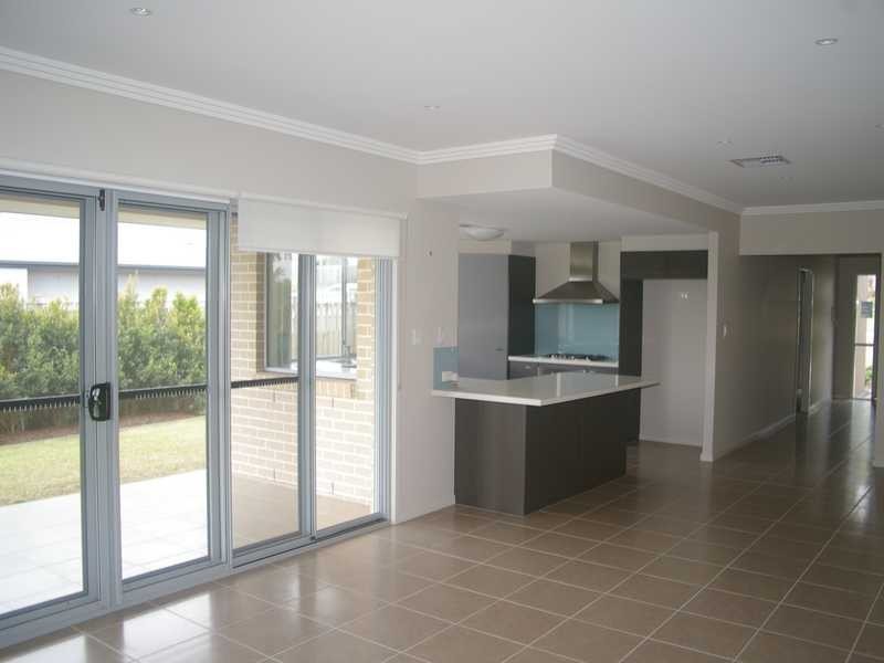 19 Holterman Crescent, Redbank Plains QLD 4301