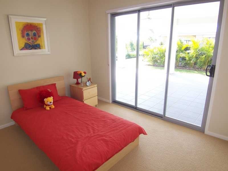 21 Holterman Crescent, Redbank Plains QLD 4301