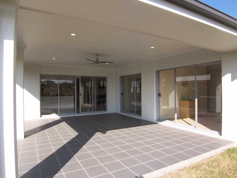 21 Holterman Crescent, Redbank Plains QLD 4301