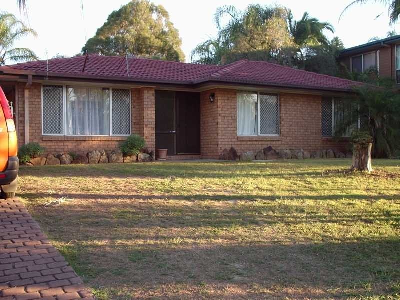 10 Beechwood Drive, Yamanto QLD 4305