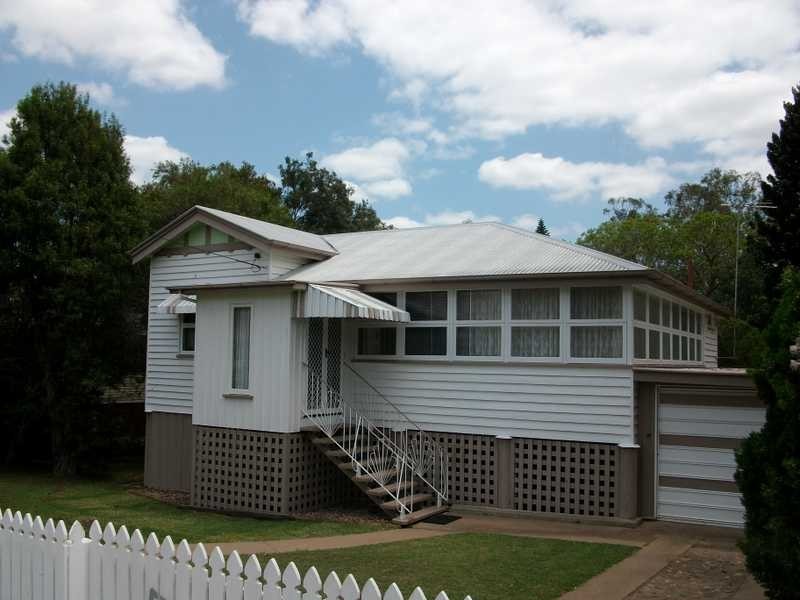 5 Herbert Street, Sadliers Crossing QLD 4305