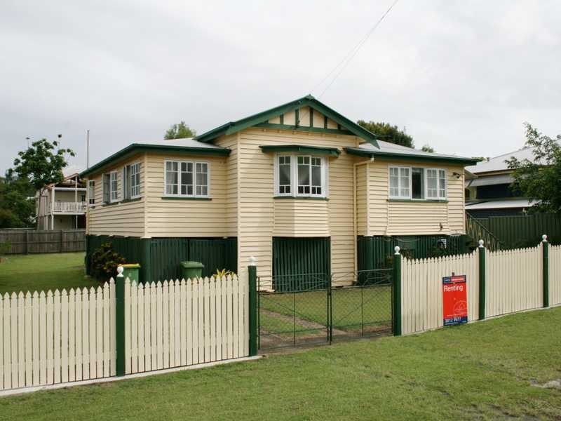 5 Foote Street, Newtown QLD 4305