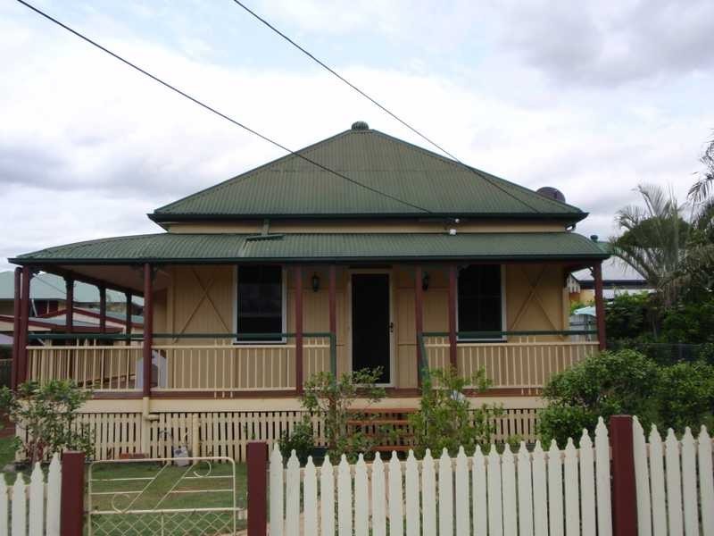 11 Sloman Street, Booval QLD 4304