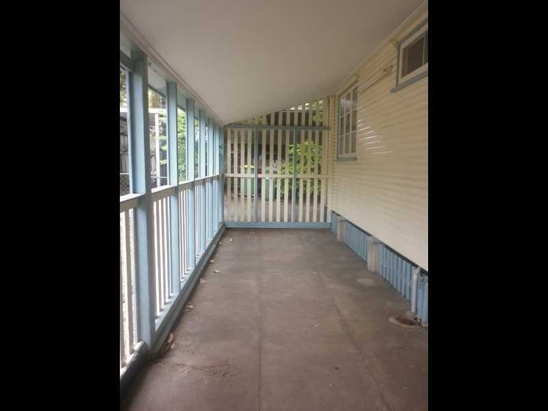 13 Saxelby Street, East Ipswich QLD 4305