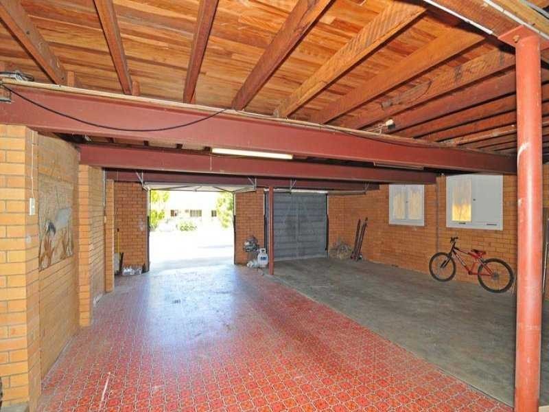 20 Turner Street, Eastern Heights QLD 4305