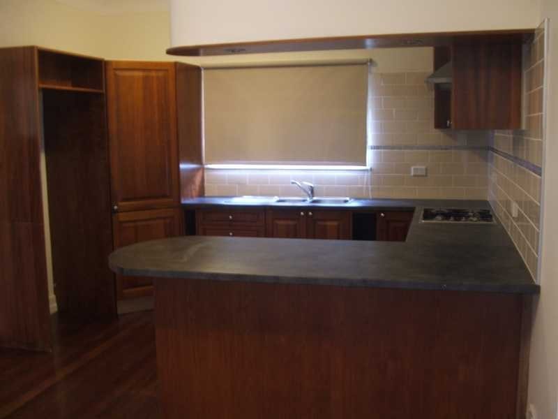 8 Perrett Street, Bundamba QLD 4304