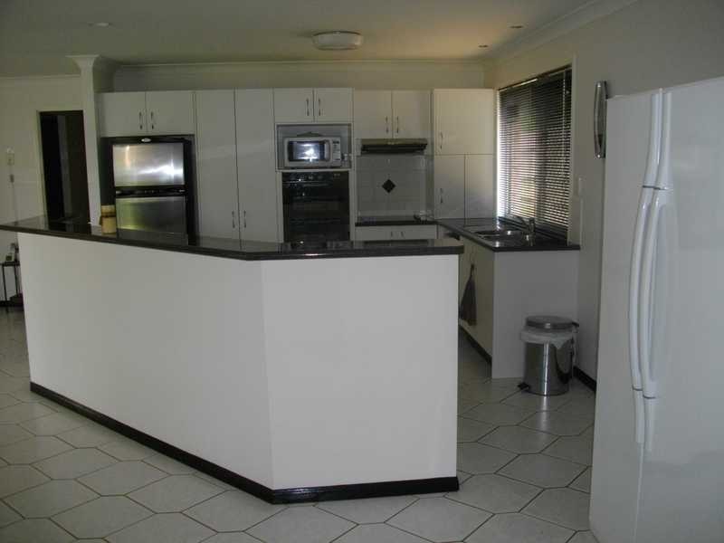 232 Edward Street, Raceview QLD 4305