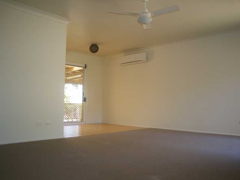 54 Hawthorne Street, Sadliers Crossing QLD 4305