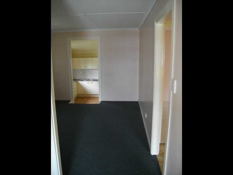 32 Lawrence Street, North Ipswich QLD 4305