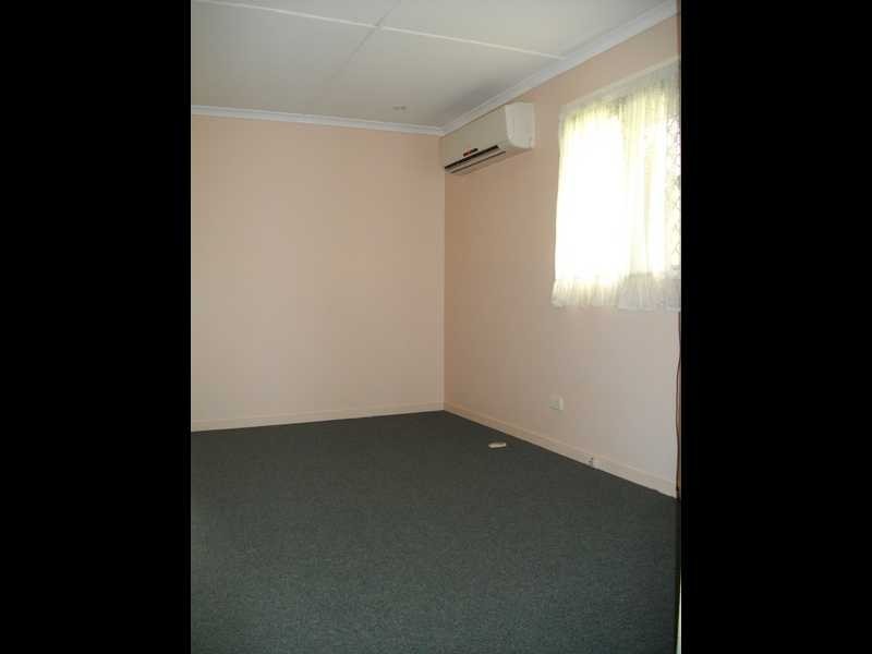 32 Lawrence Street, North Ipswich QLD 4305