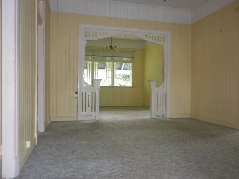 16 Fox Street, Newtown QLD 4305