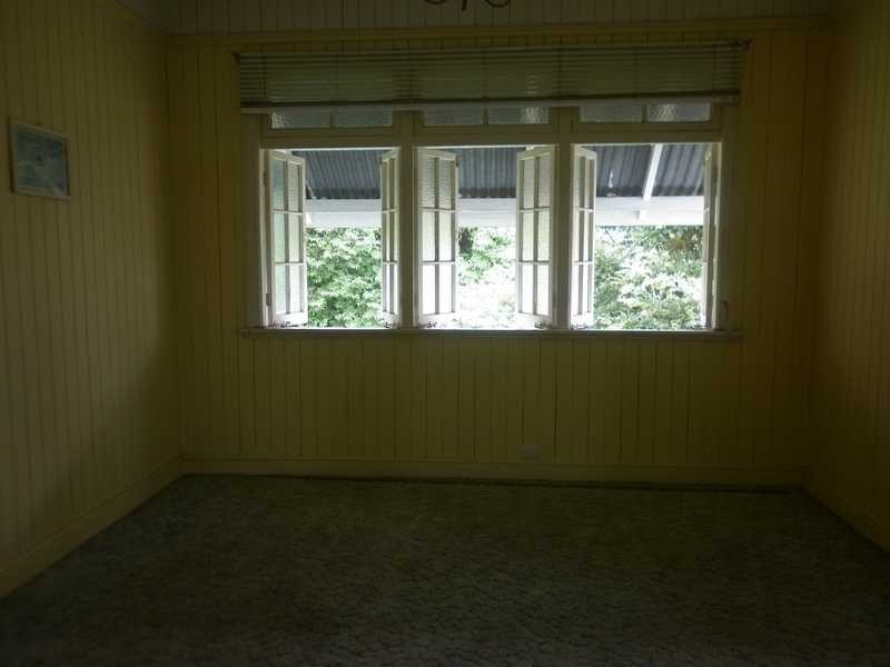 16 Fox Street, Newtown QLD 4305