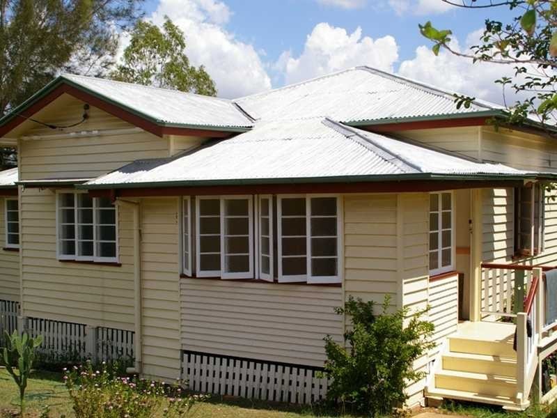 36 Pine Mountain Road, North Ipswich QLD 4305