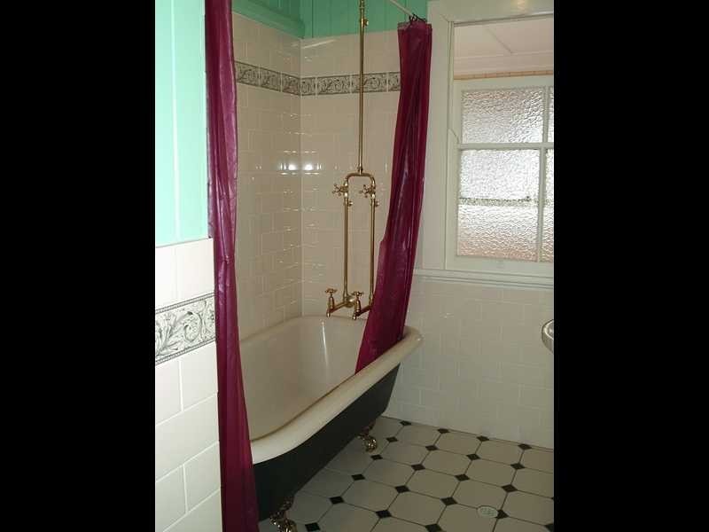 36 Pine Mountain Road, North Ipswich QLD 4305