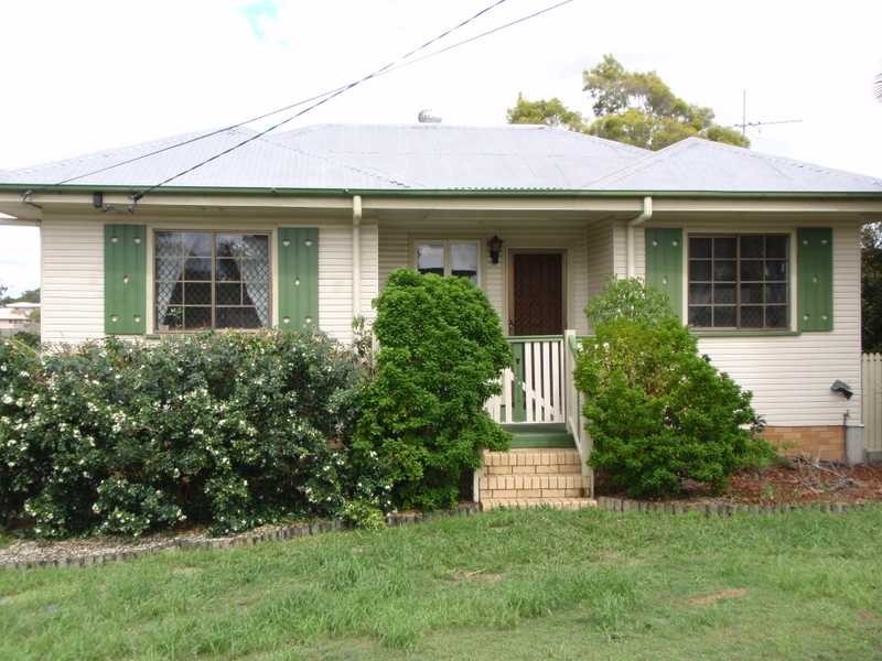 55 Alice Street, Silkstone QLD 4304