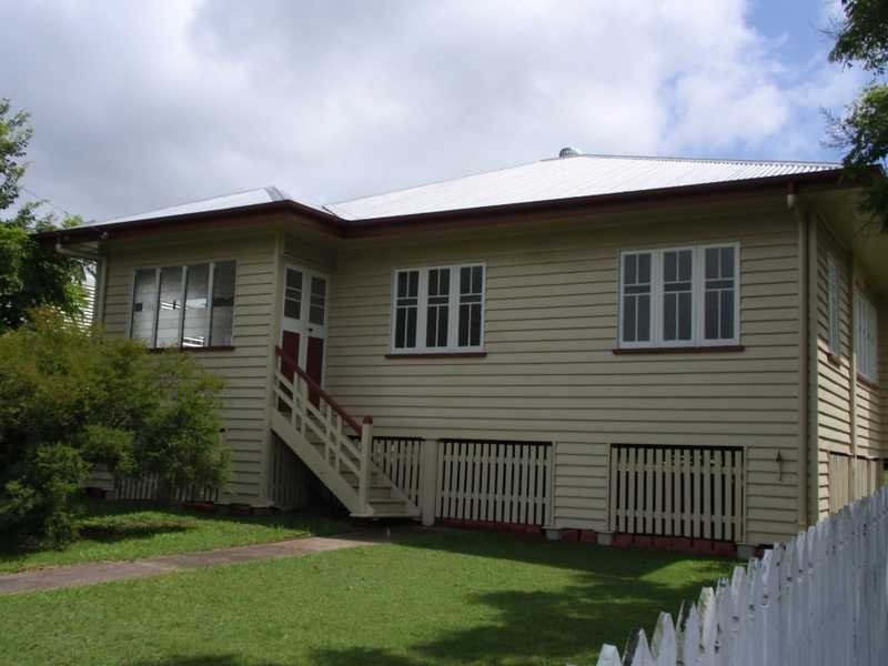 38a Clifton Street, Booval QLD 4304