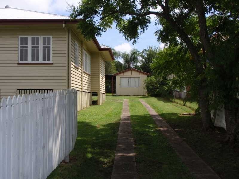 38a Clifton Street, Booval QLD 4304