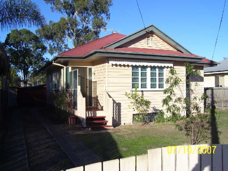 13 Casey Street, Leichhardt QLD 4305