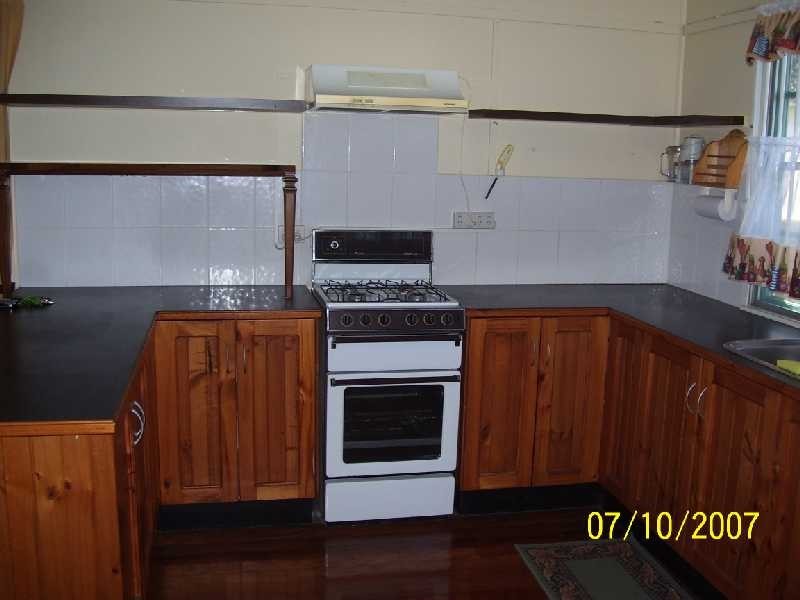 13 Casey Street, Leichhardt QLD 4305