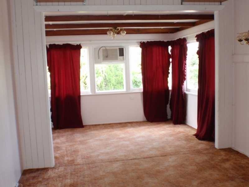 17 Walsh Street, Newtown QLD 4305