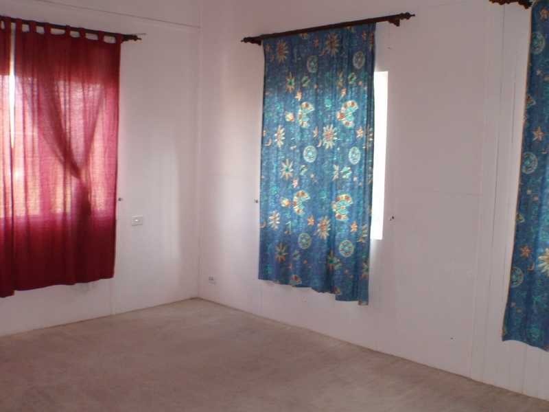 17 Walsh Street, Newtown QLD 4305