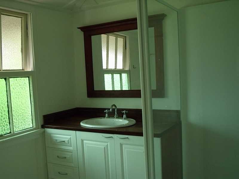 5 Merton Street, East Ipswich QLD 4305